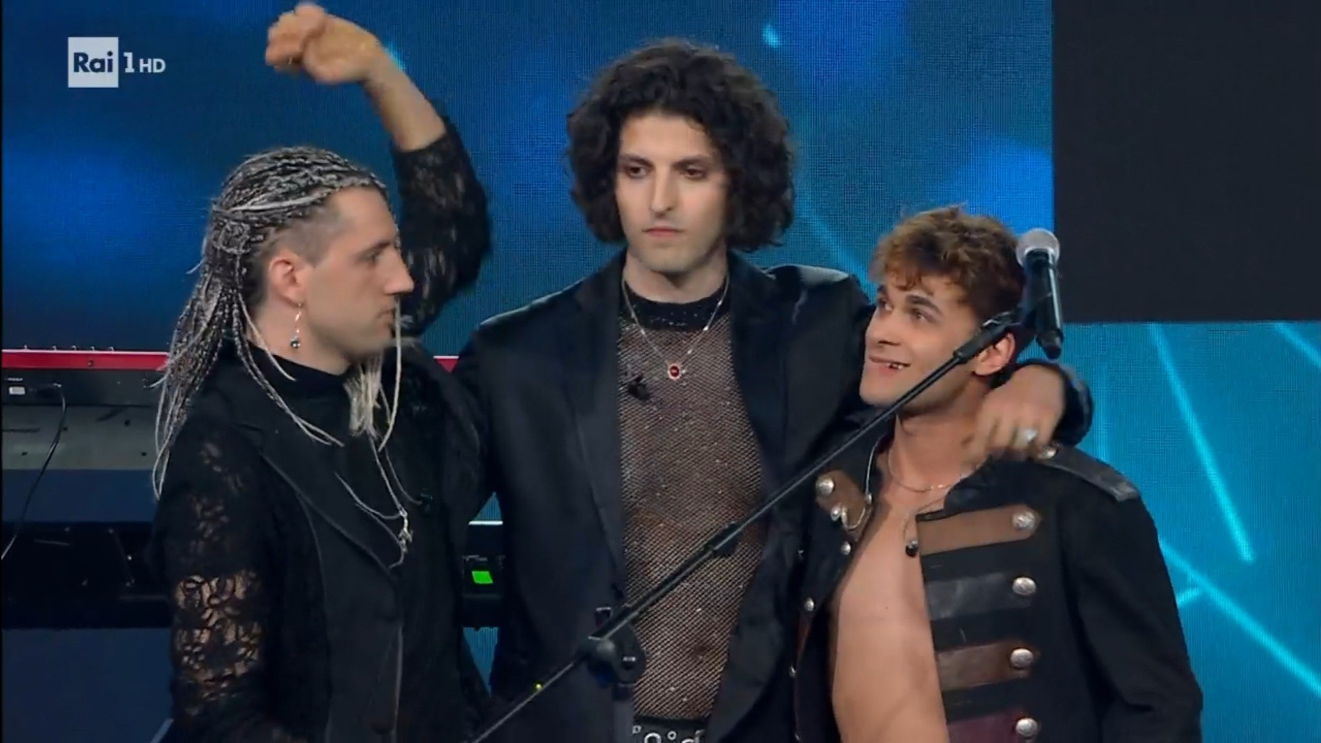 Isoladellerose vince The Band