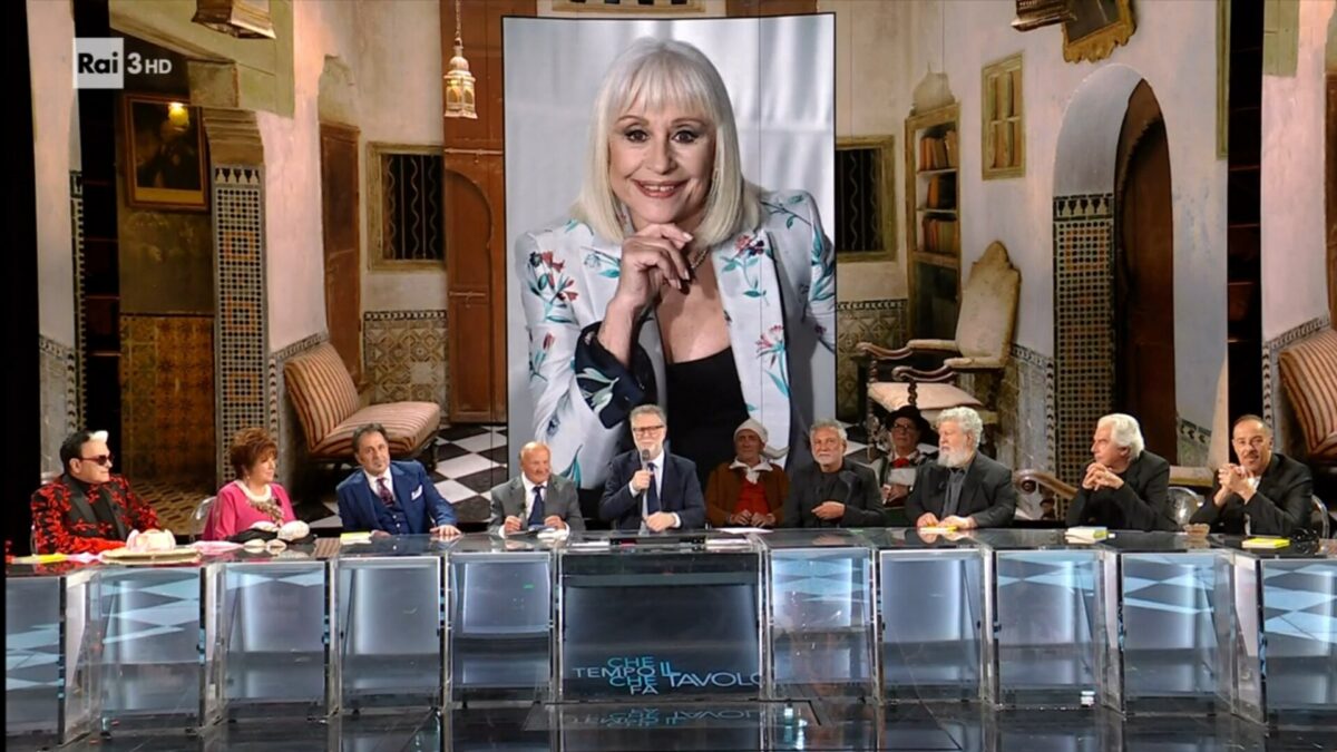 Che Tempo Che Fa chiude con il ritorno del tavolo e con un pensiero finale dedicato a Raffaella Carrà