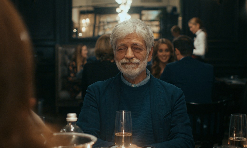 Settembre: trailer e anticipazioni della commedia di Giulia Steigerwalt con Fabrizio Bentivoglio