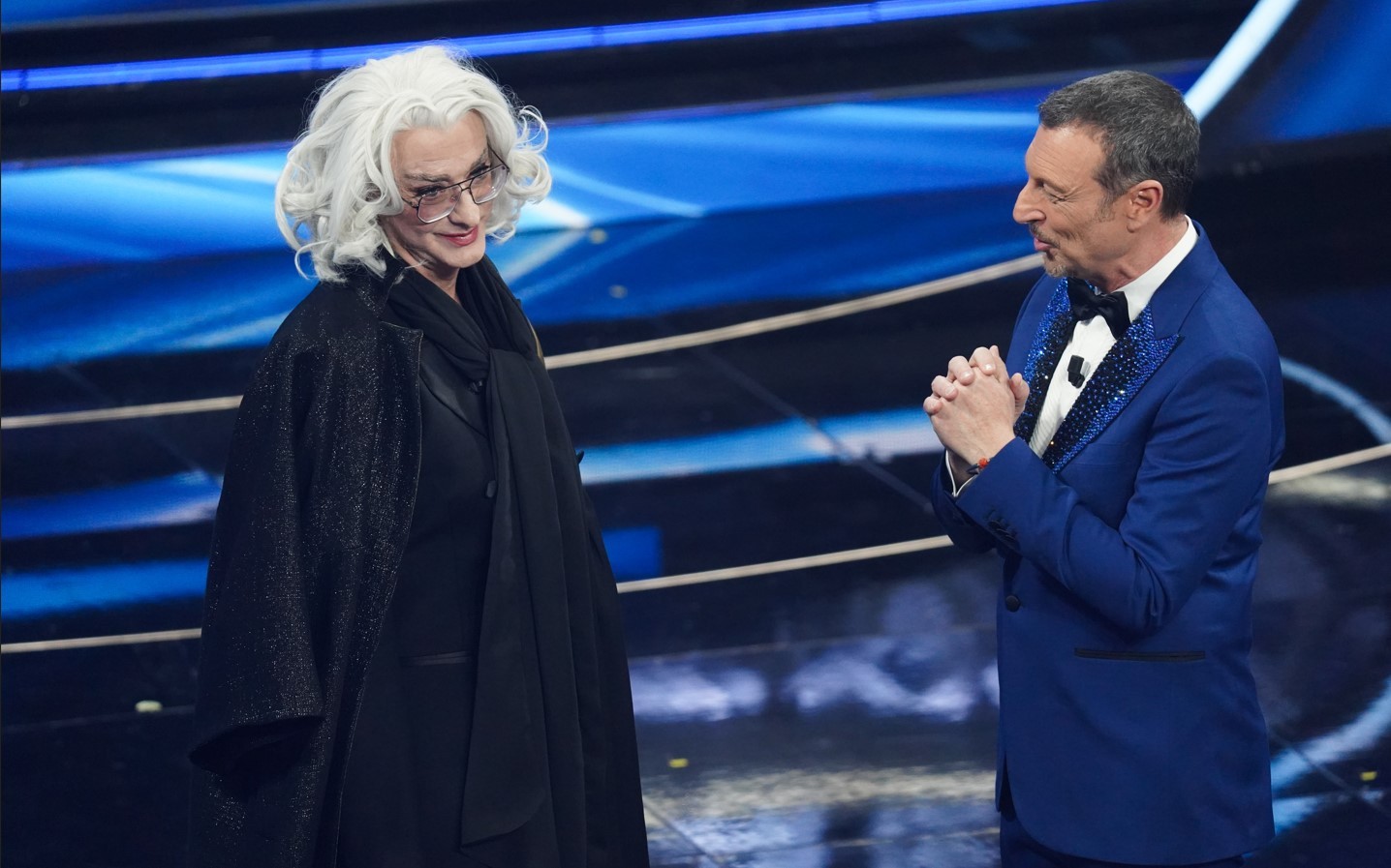 Amadeus vuole Drusilla Foer anche a Sanremo 2023. Lei: “Ci tornerei volentieri”