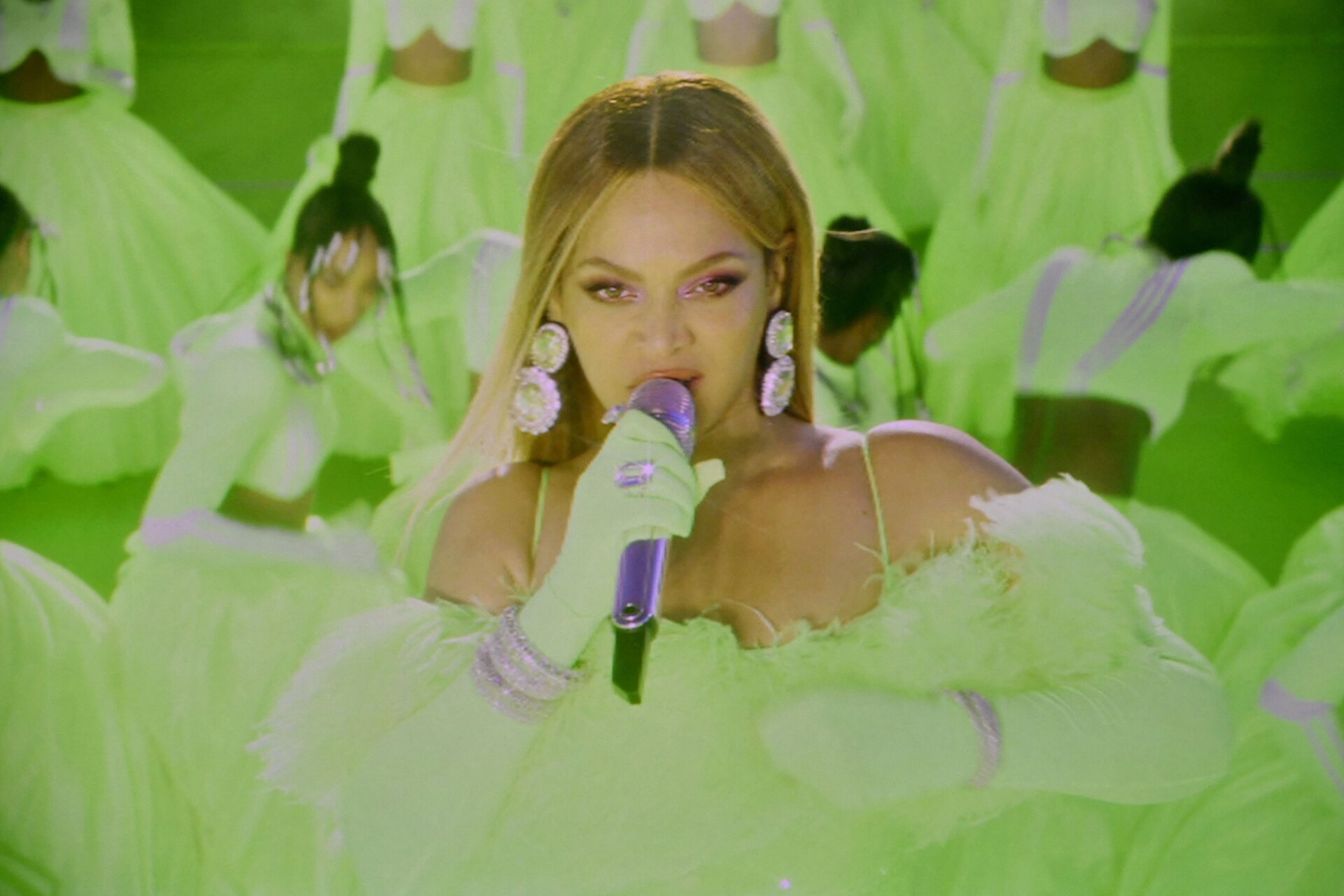 Break my soul, Beyoncé: traduzione e testo, ascolta la canzone (significato)