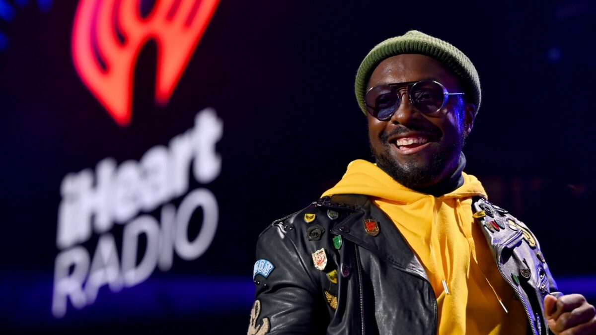 Black Eyed Peas: Don’t you worry è l’inedito con Shakira e David Guetta (Testo, Traduzione e Video)