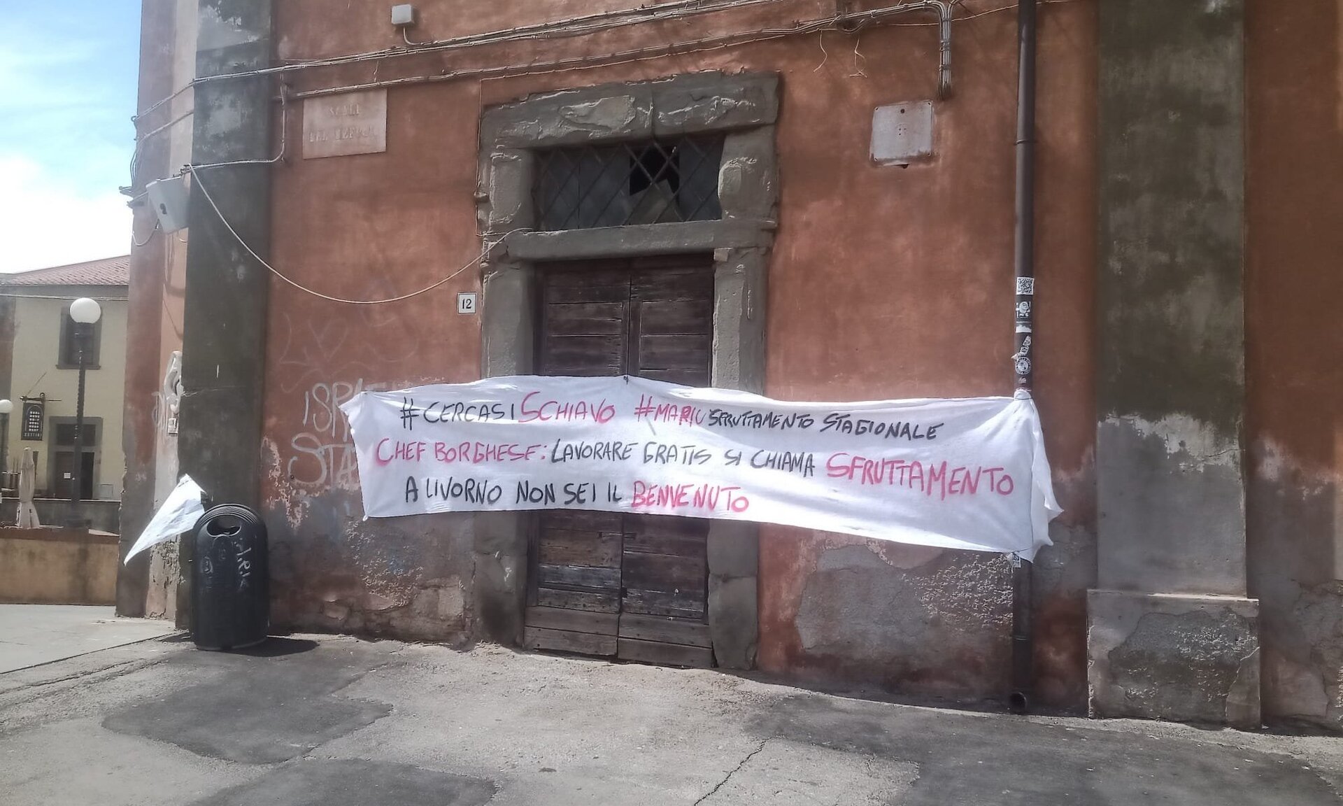 Alessandro Borghese: accoglienza polemica a Livorno. “Il lavoro si paga sempre. Non sei il benvenuto”