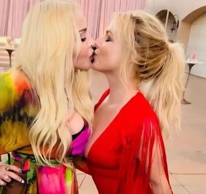 Matrimonio Britney Spears: le foto ed i video con Madonna, Selena Gomez, Paris Hilton