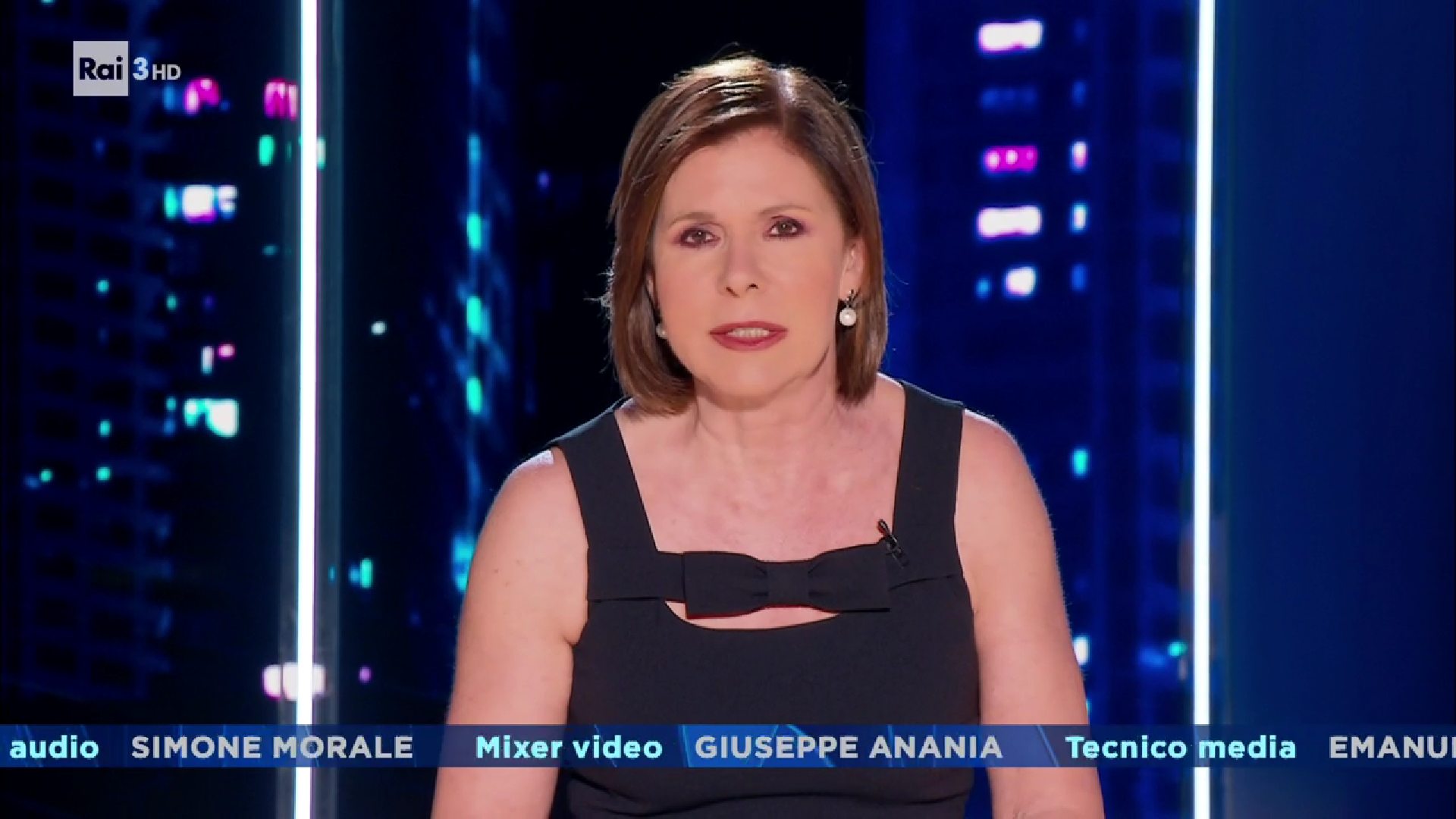 Cartabianca, i saluti finali di Bianca Berlinguer, che dà appuntamento al 6 settembre