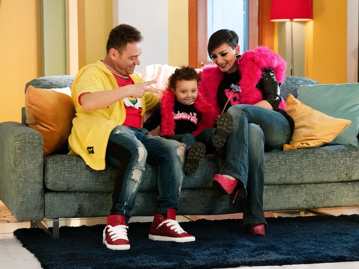 Famiglia all’incontrario: trama ultima puntata e cast della sit-com degli Arteteca su Raidue e RaiPlay