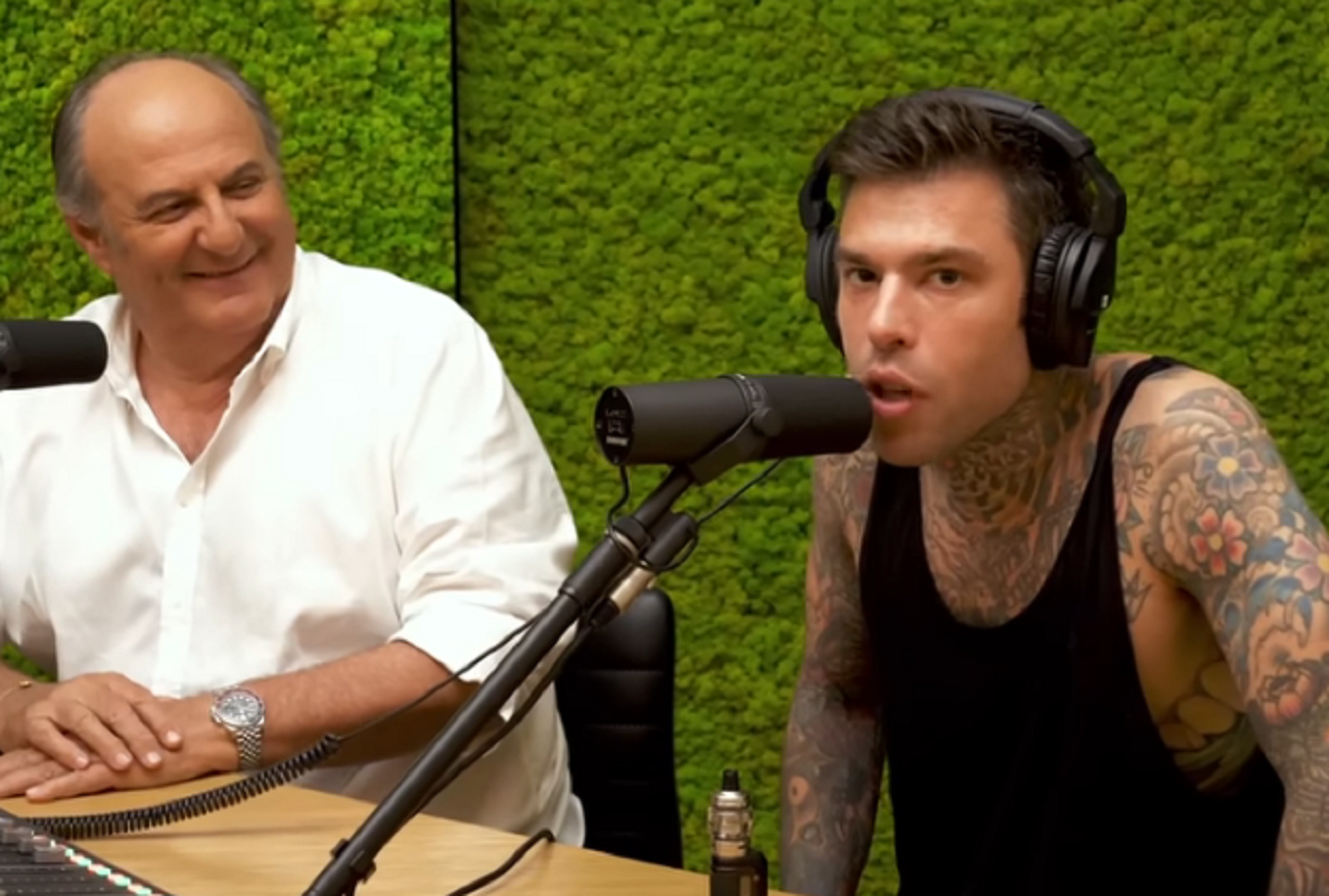 Fedez, davvero non sapevi chi fosse Strehler? Sarebbe bastato guardare Virginia Raffaele nei panni di Ornella Vanoni