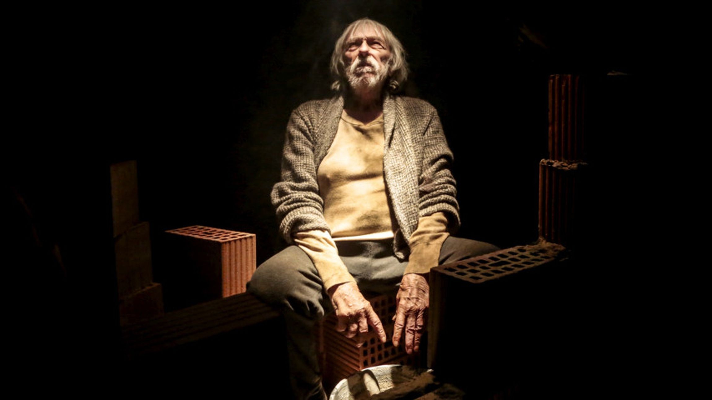 L’angelo dei muri: la colonna sonora del dramma sovrannaturale di Lorenzo Bianchini
