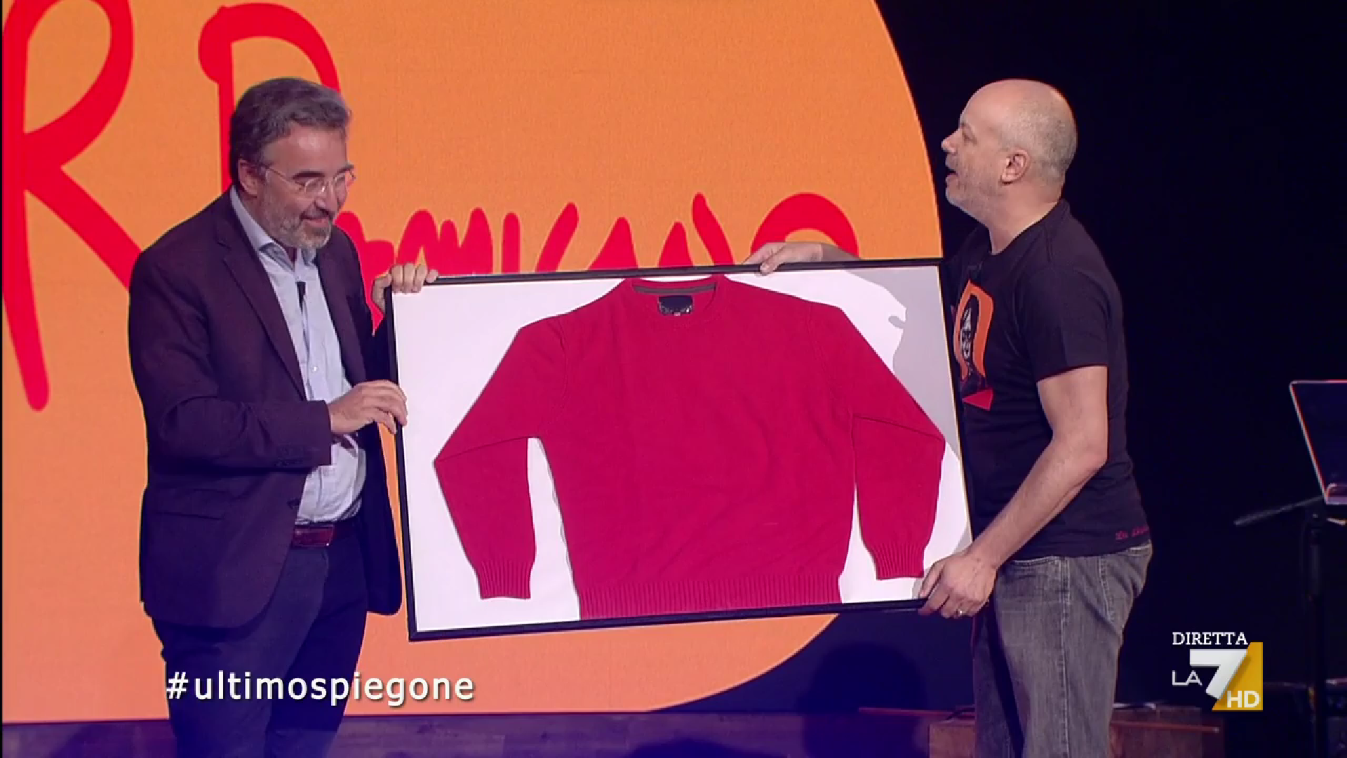 Propaganda Live, l’addio di Marco Damilano e il ritiro del maglione