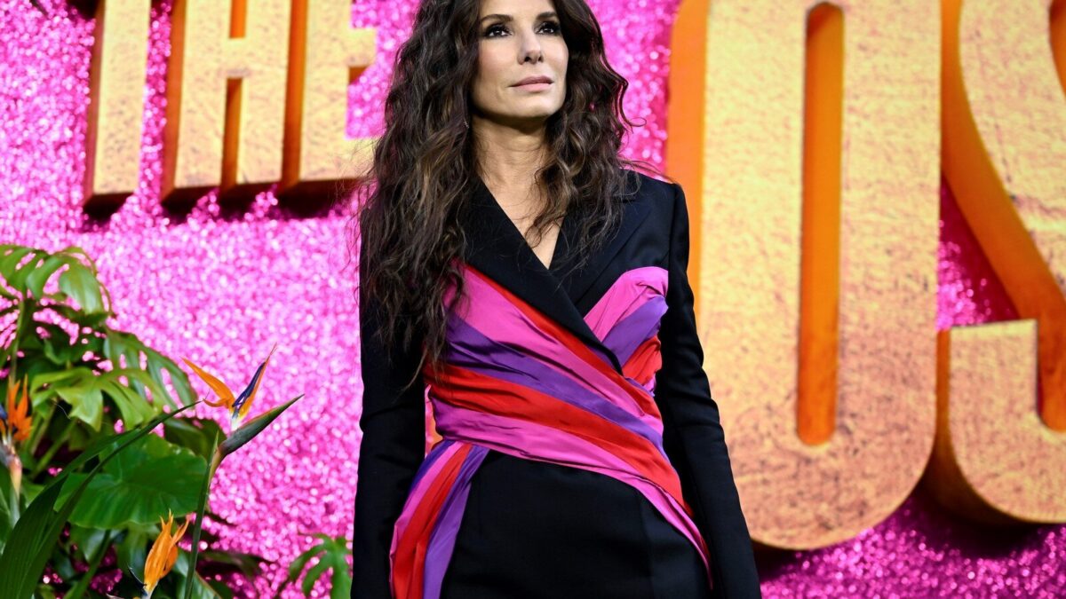 Sandra Bullock si prende una pausa dalla recitazione e dalla produzione dopo il successo di “The Lost City”
