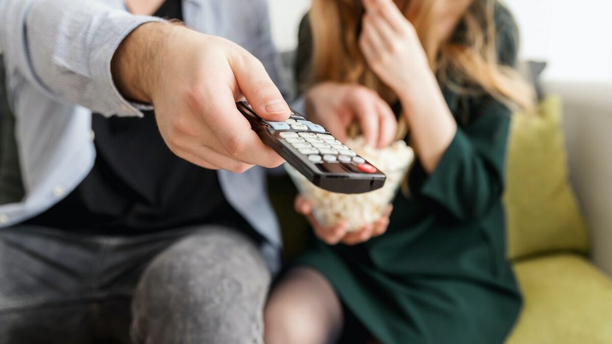 Perché Canale 5 non può fare a meno dei reality