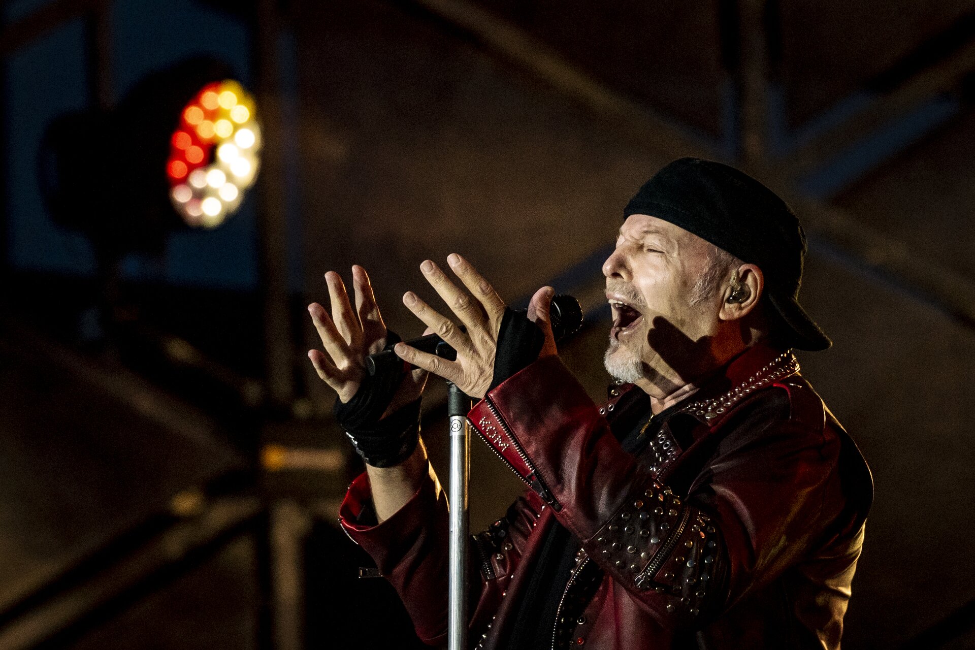 Vasco Rossi a Firenze, concerto 3 giugno 2022 alla Visarno Arena: scaletta, info biglietti e come arrivare