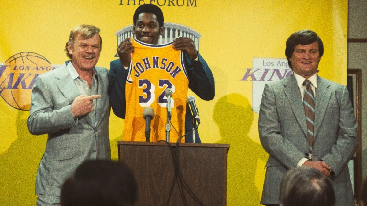 Winning Time: L’ascesa della dinastia dei Lakers, su Sky tornano gli anni ’80 grazie alla “magia” del basket