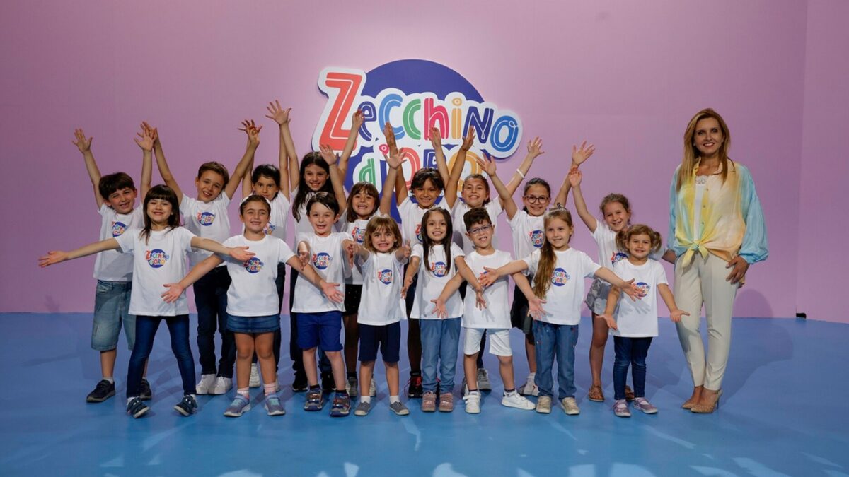 Zecchino D’Oro 2022, le canzoni in gara: tra gli autori, Checco Zalone, Enrico Ruggeri, Margherita Vicario