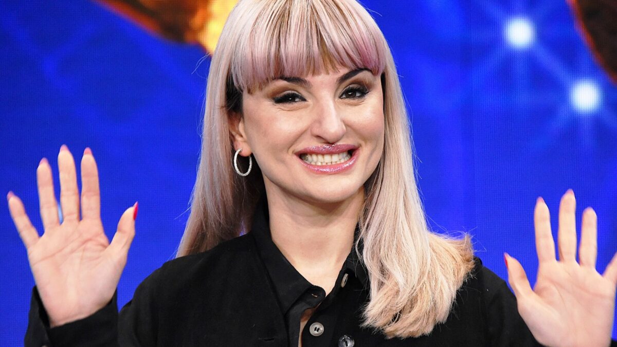 Amici di Maria De Filippi, il ritorno di Arisa e ora che succede? (Retroscena TvBlog)