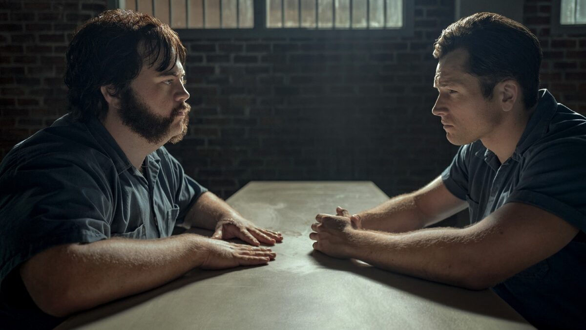 Black Bird su Apple Tv+ un’imperdibile miniserie true crime, degno saluto allo scomparso Ray Liotta