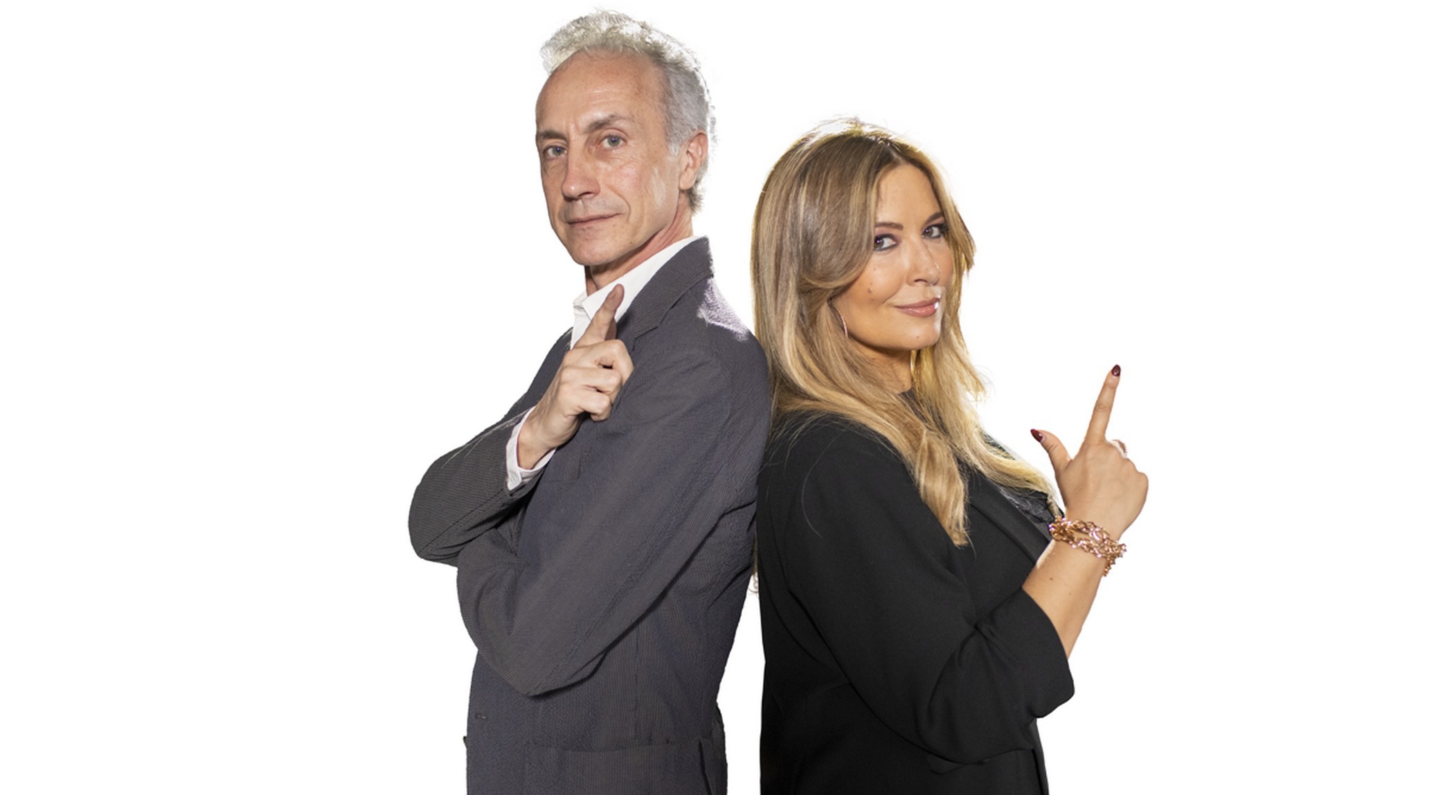 CartaCanta – Il Quiz con Marco Travaglio e Selvaggia Lucarelli su NOVE: anticipazioni puntate, ospiti