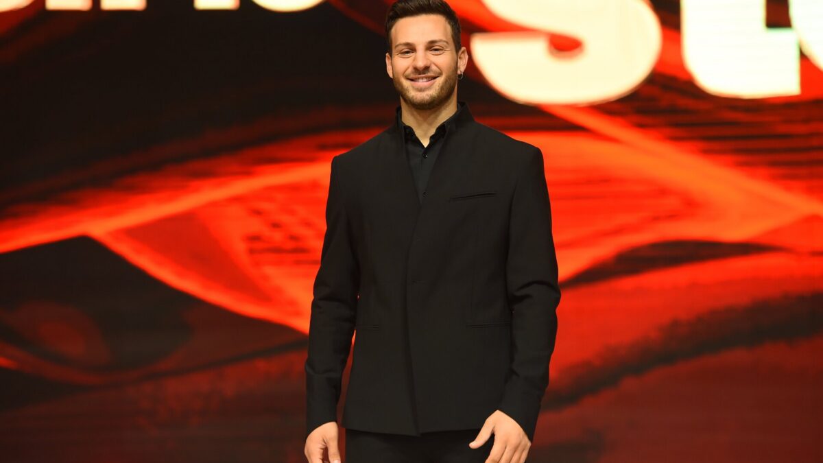 Vito Coppola lascia Ballando con le Stelle. Sarà maestro a Strictly Come Dancing