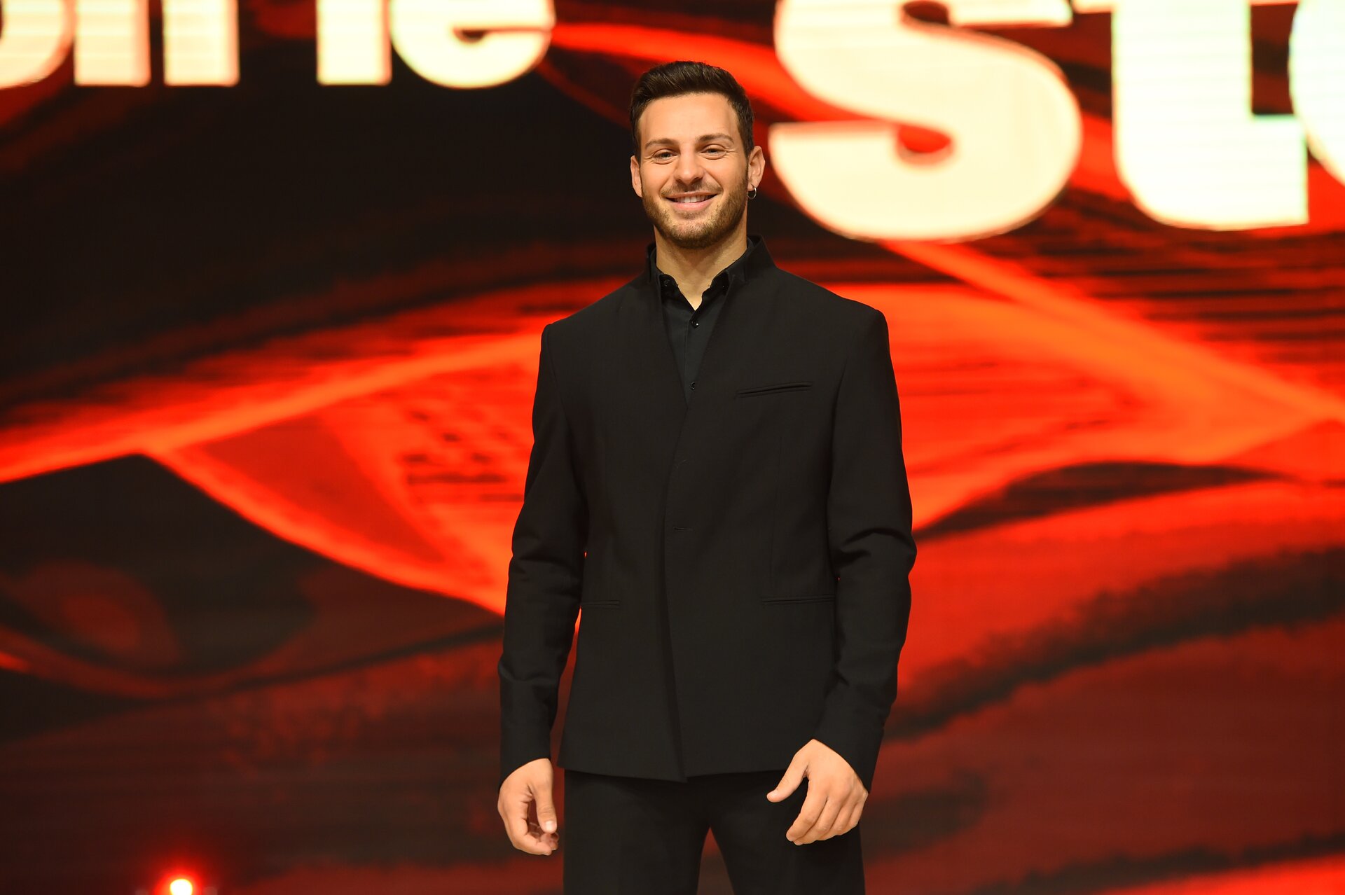 Vito Coppola lascia Ballando con le Stelle. Sarà maestro a Strictly Come Dancing