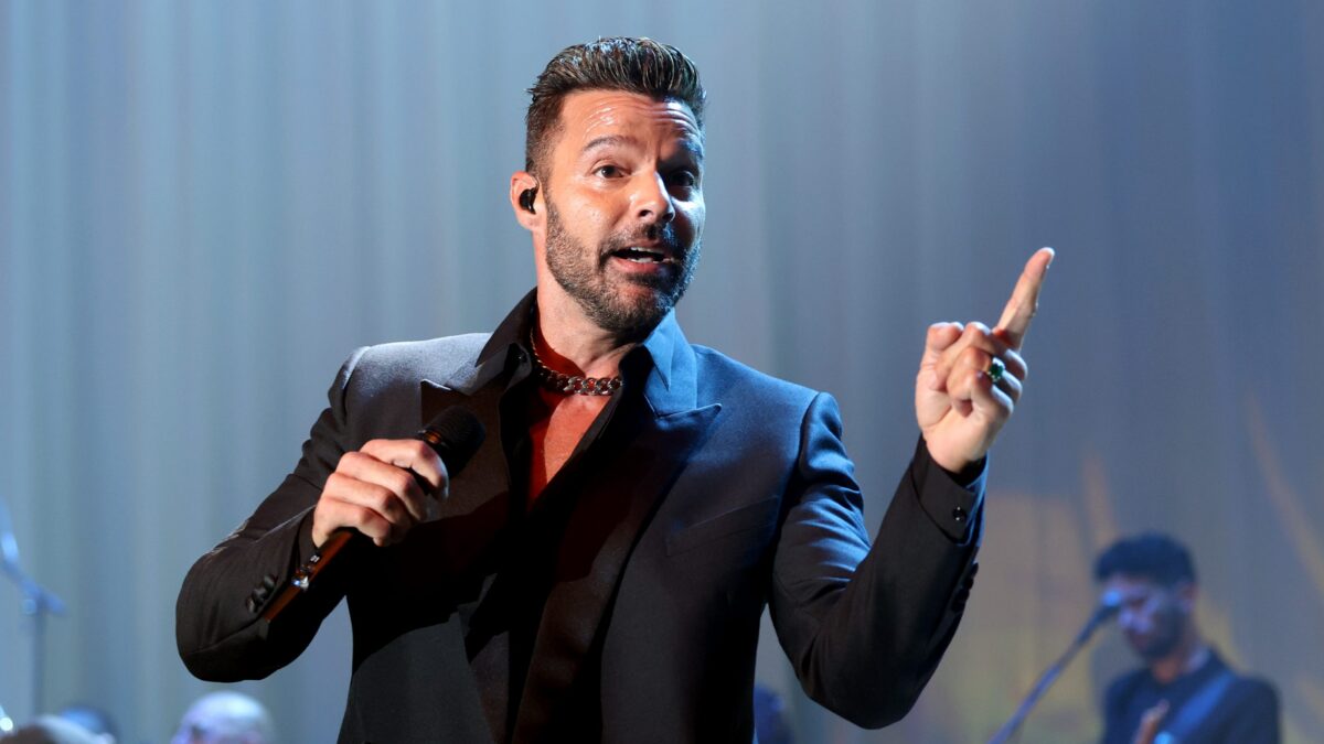 Ricky Martin, caso archiviato: il nipote ritira le accuse di abusi