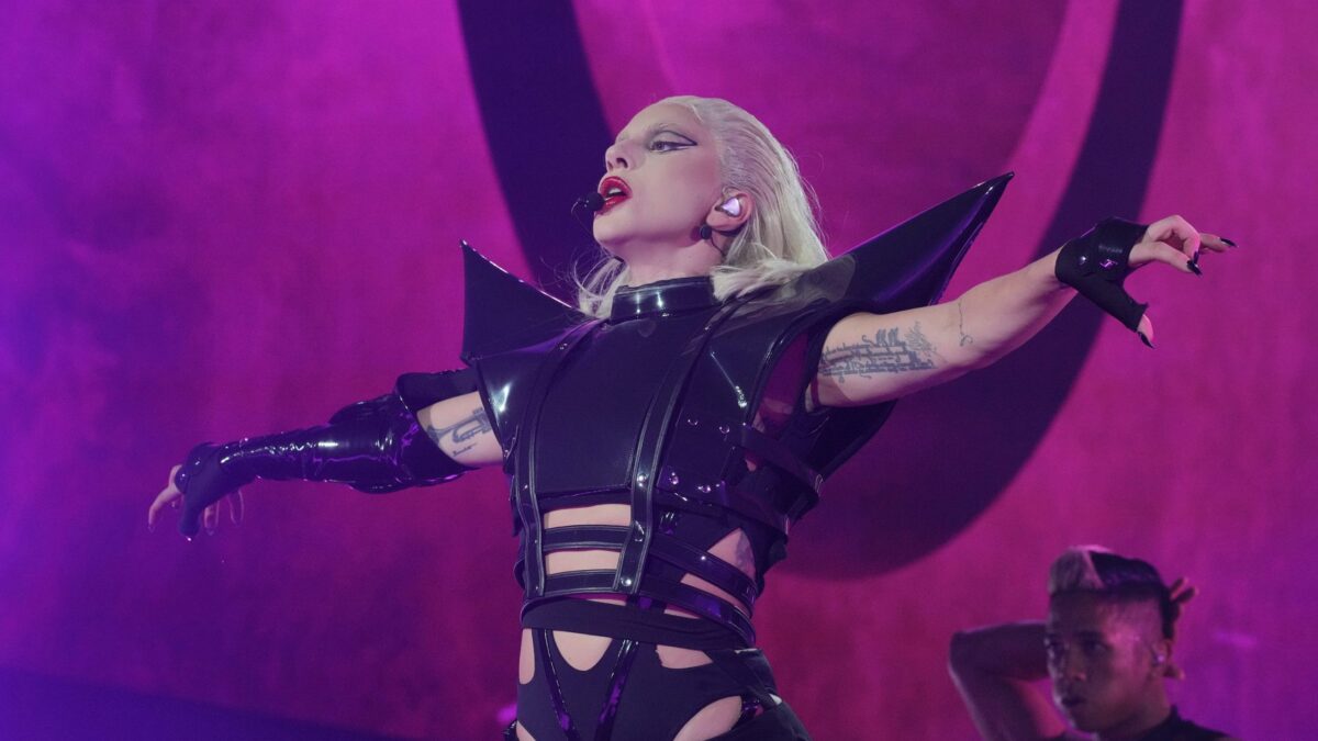 Dischi di diamante, ecco band e cantanti certificati in America: da Ed Sheeran a Lady Gaga