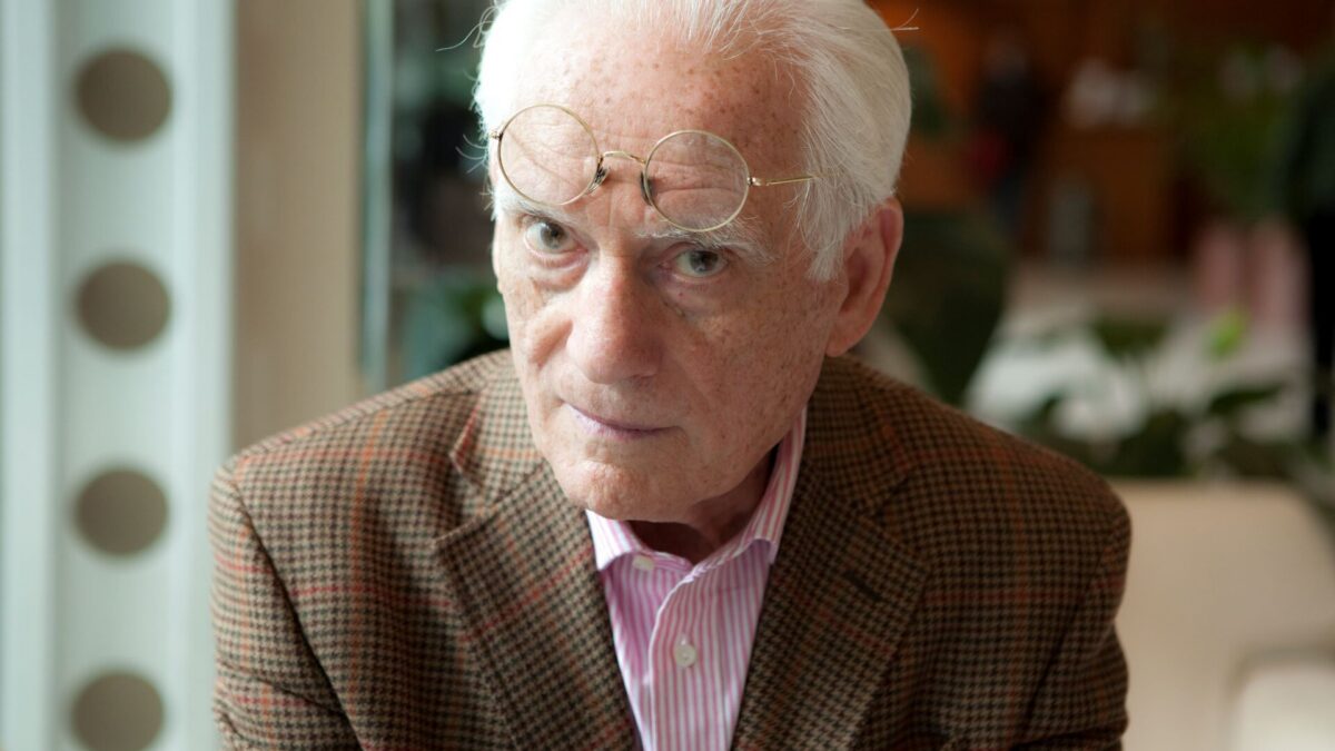 Angelo Guglielmi è morto: addio al padre dell’avanguardia tv
