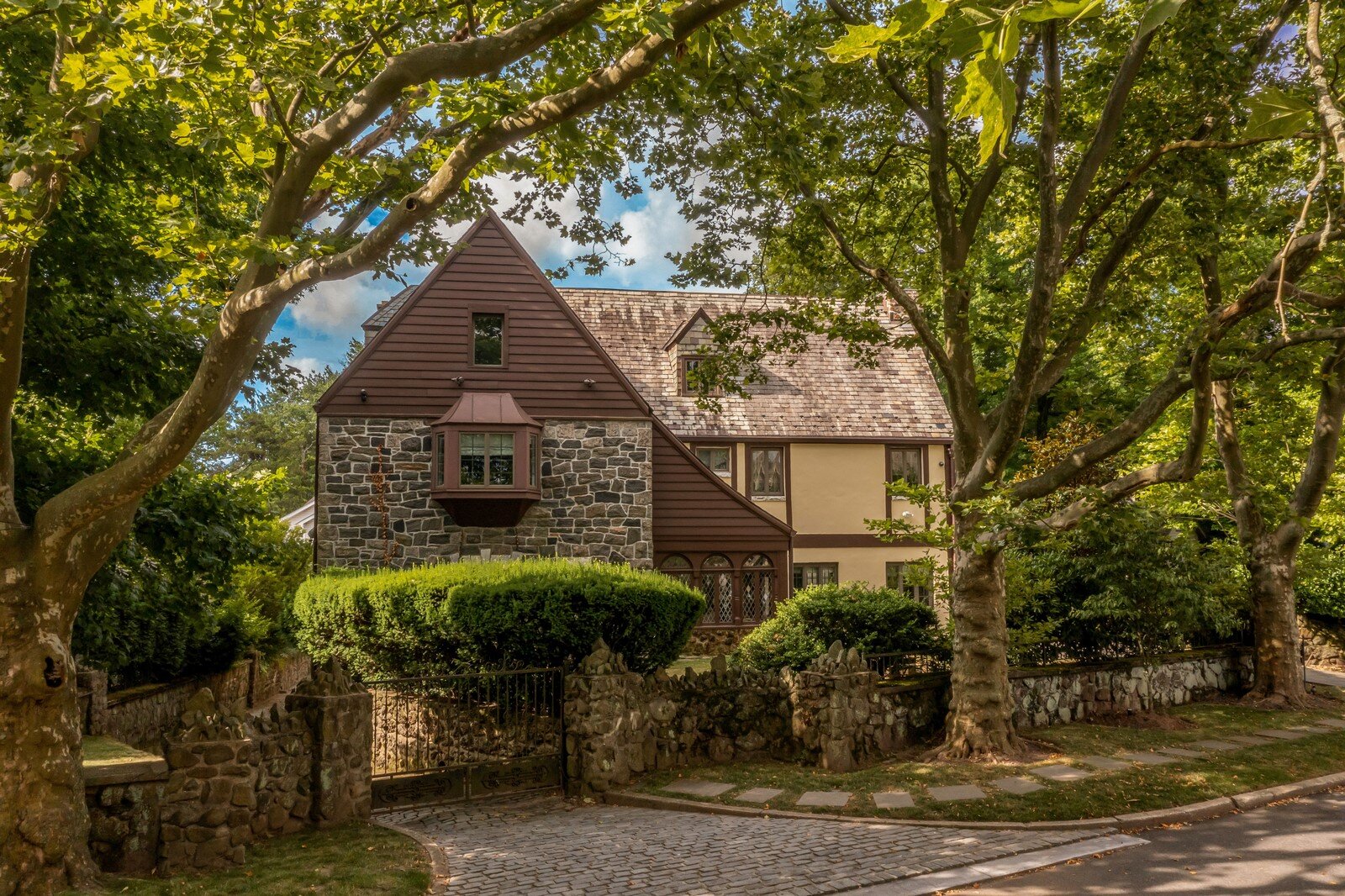 Il Padrino: la casa del cult di Francis Ford Coppola è ora disponibile su Airbnb