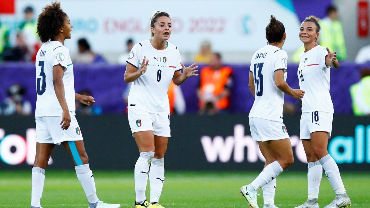 Italia-Islanda, ecco dove vedere in diretta tv la seconda partita della Nazionale agli Europei di calcio femminile
