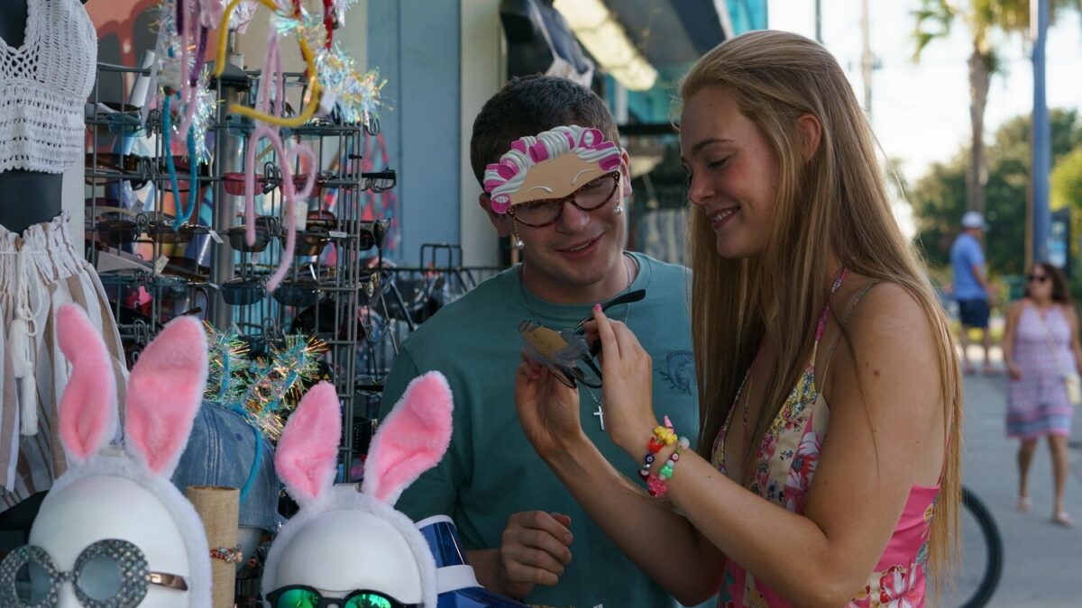The Girl From Plainville su STARZPLAY Elle Fanning è la ragazza condannata per aver spinto il fidanzato al suicidio
