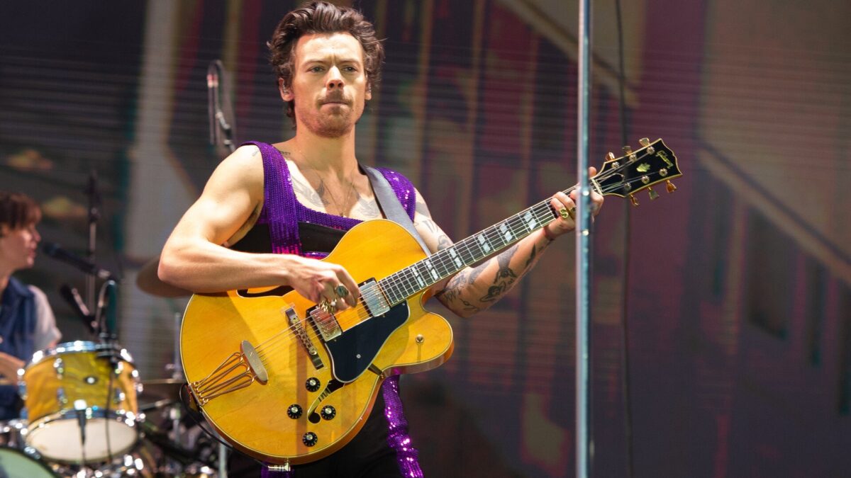 Harry Styles definito ‘il nuovo Re del pop’. Ma il nipote di Michael Jackson interviene…