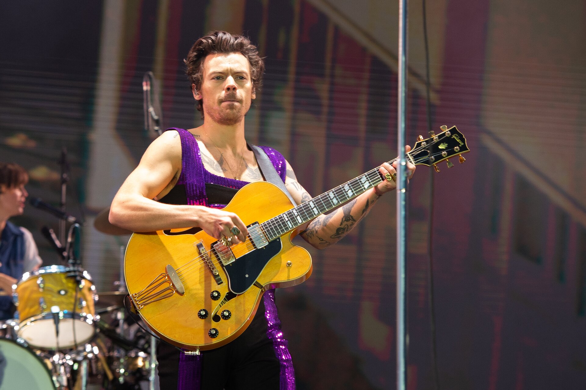 Harry Styles definito ‘il nuovo Re del pop’. Ma il nipote di Michael Jackson interviene…