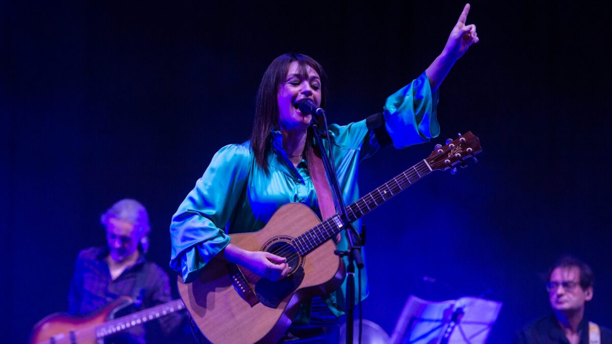 Carmen Consoli, Macerata, 28 agosto 2022: info biglietti, la scaletta del concerto (Giovanni Toscano opening)