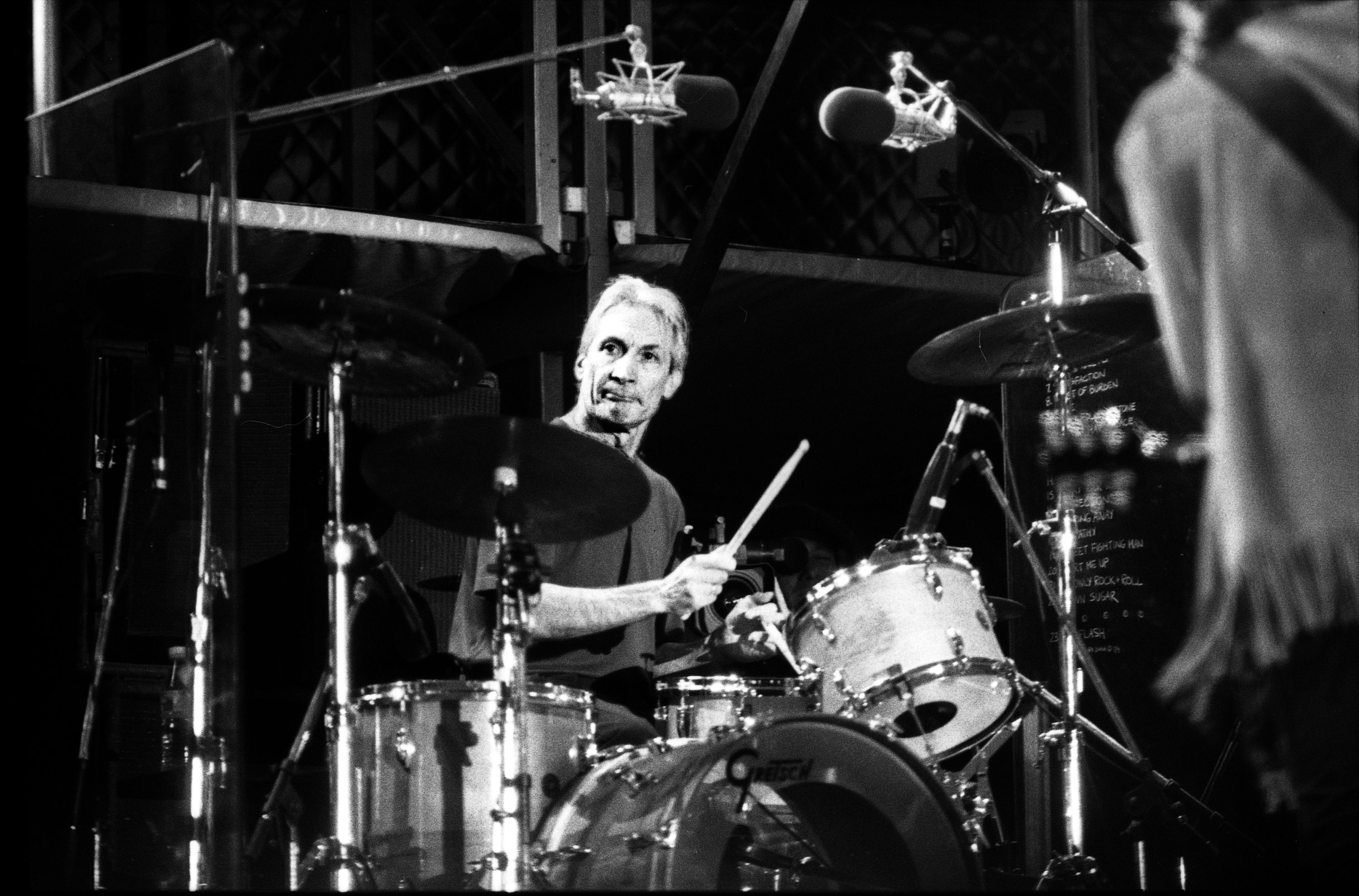 Charlie Watts, un anno fa l’addio al batterista dei Rolling Stones