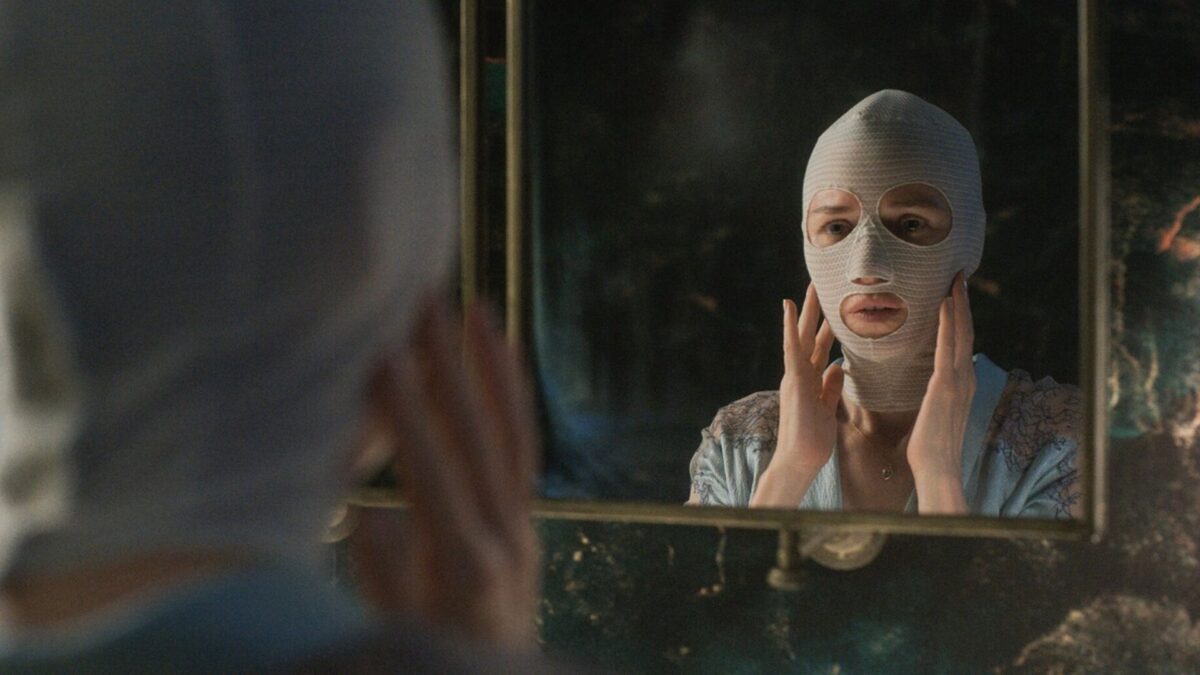 Goodnight Mommy: nuova clip del film con Naomi Watts su Amazon Prime Video