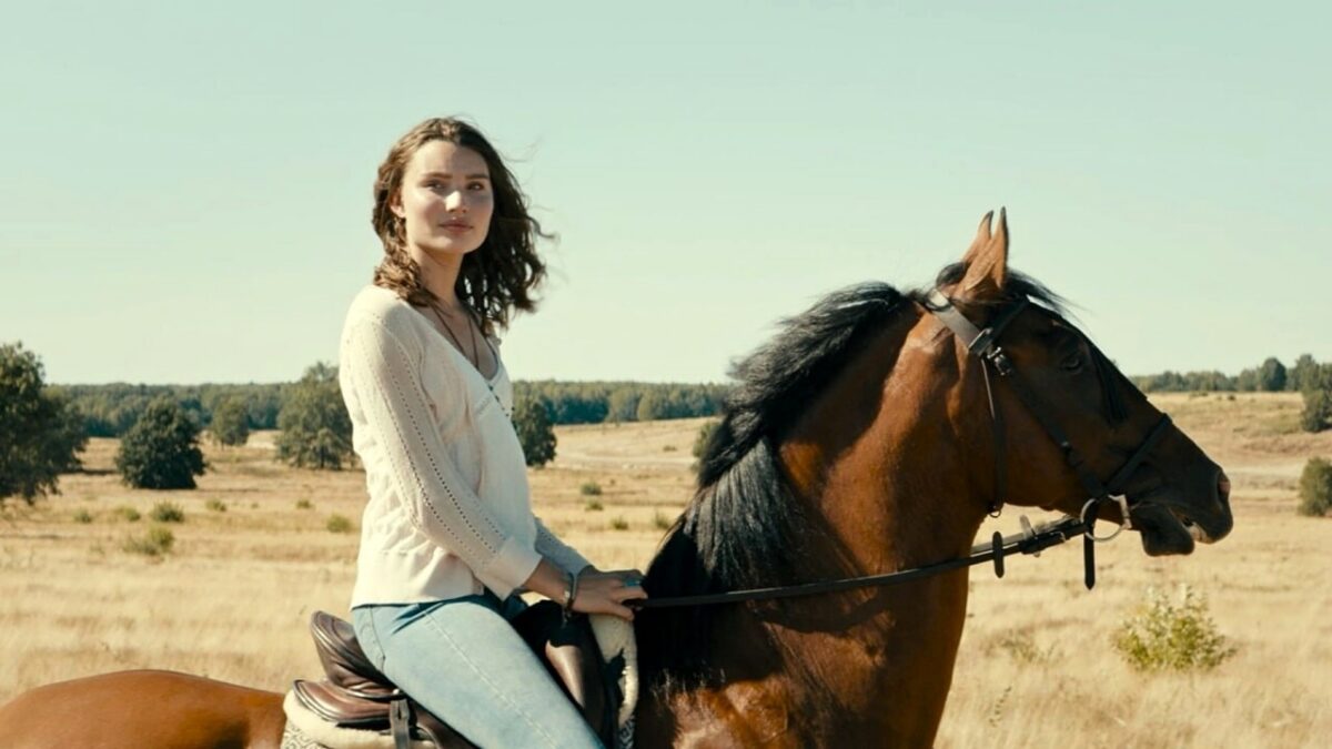 Ascolti tv lunedì 22 agosto 2022: Immenhof – La grande promessa su Rai 1 (15.35%) e D’Iva (10%)