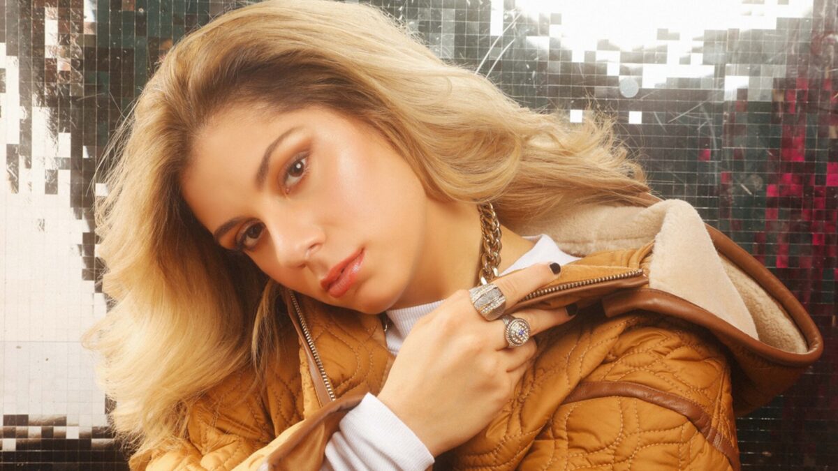 Jax, Victoria’s Secret è il singolo virale su TikTok (Testo, Traduzione e Video)