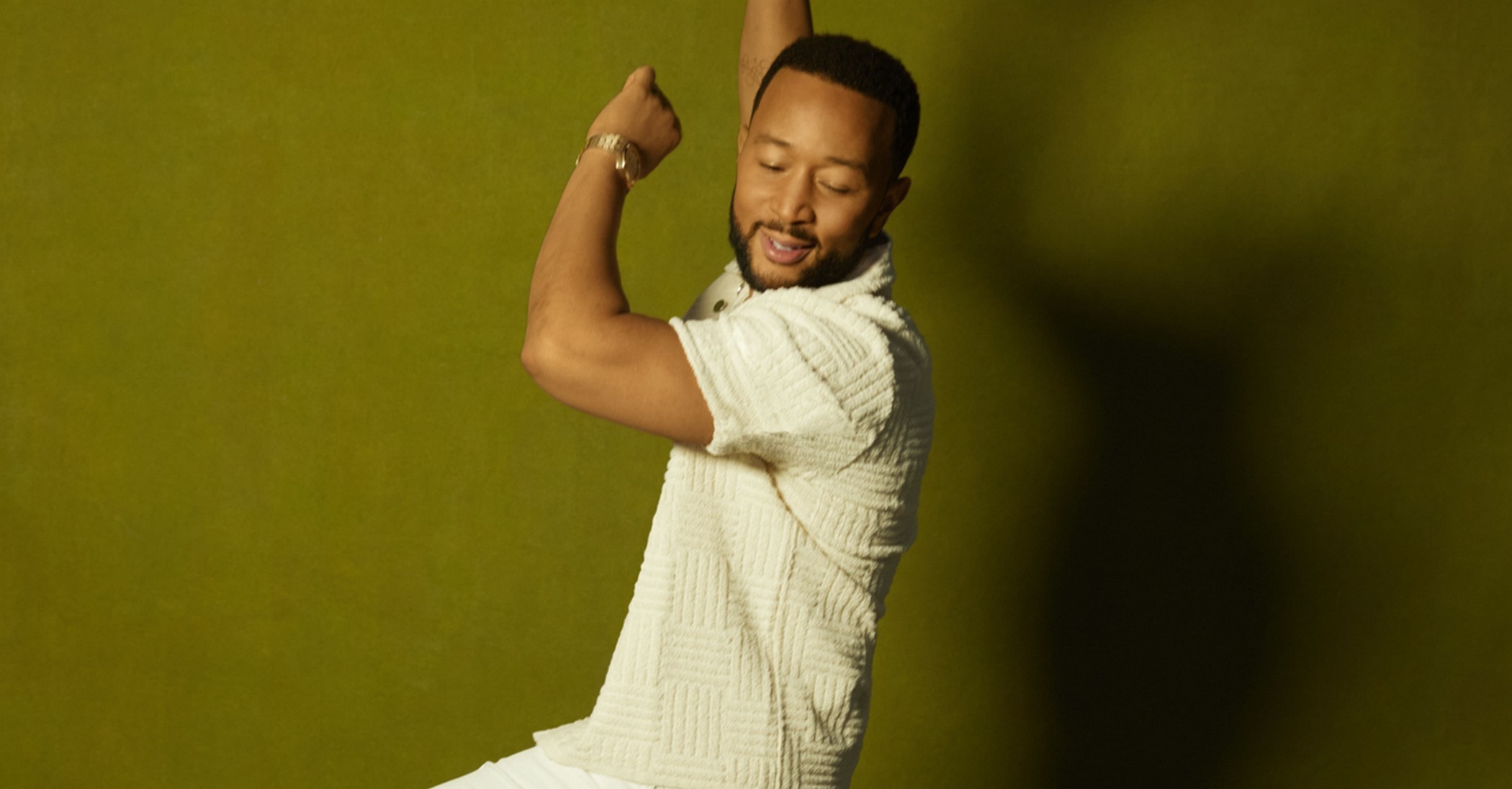 John Legend, All She Wanna Do è il nuovo singolo con la partecipazione di Saweetie (Testo, Traduzione e Video)