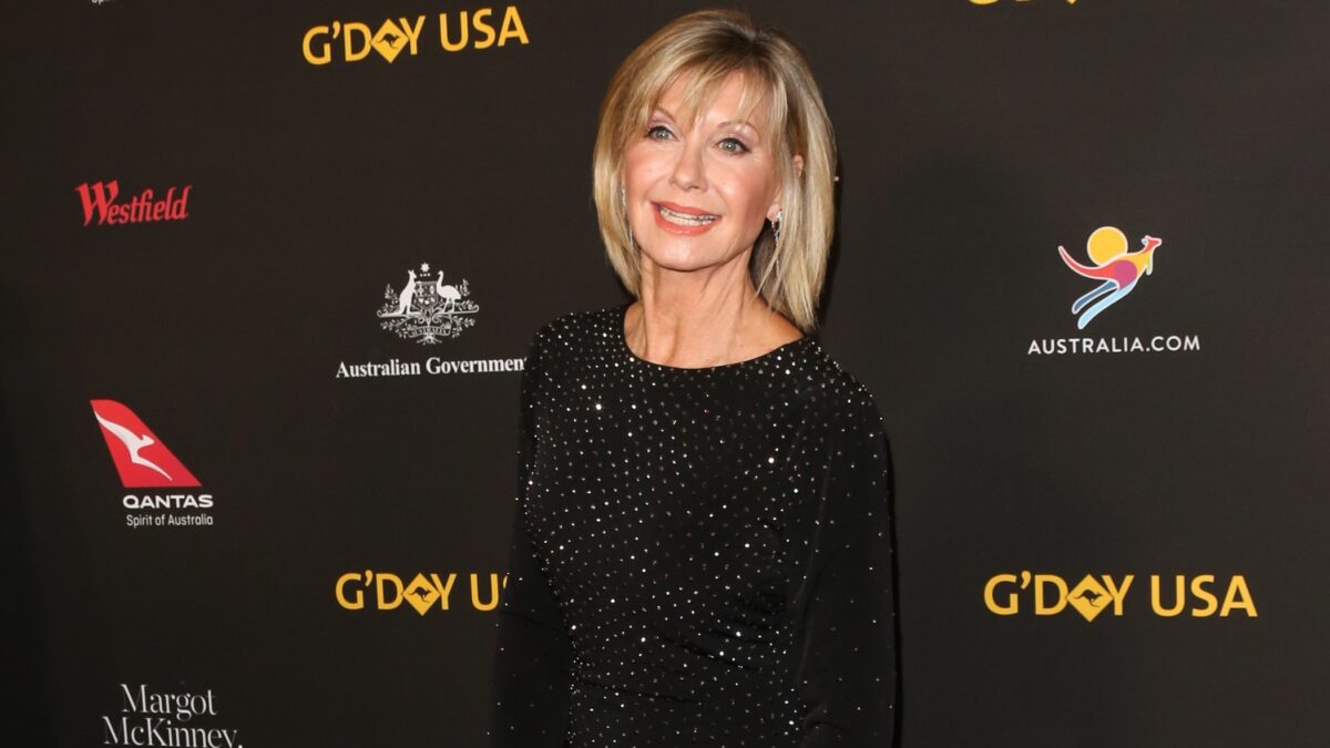 Olivia Newton-John: il ricordo di Hollywood dell’attrice di “Grease” morta a 73 anni