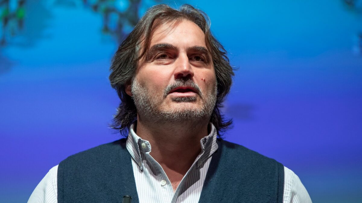 Pierluigi Pardo sarà il conduttore di Ti Sembra Normale