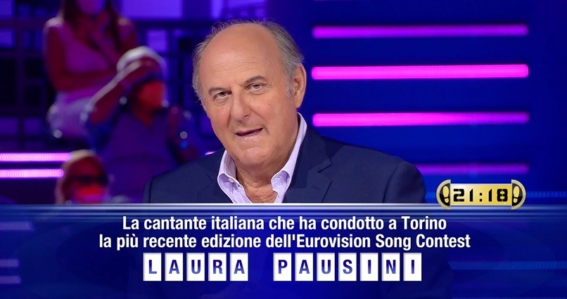 Caduta Libera, Gerry Scotti e la domanda sull’Eurovision: “A Canale 5 hanno sdoganato la parola, un tempo non si poteva dire”