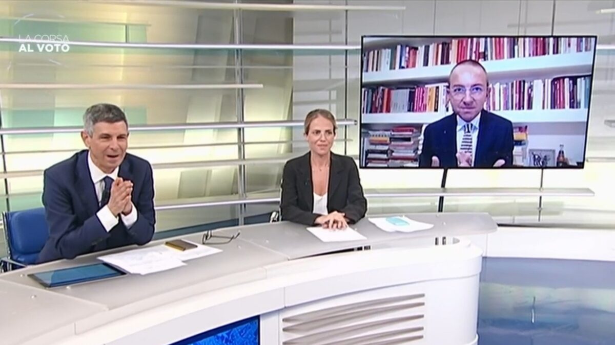 La corsa al voto, il pallido talk del Tg La7 alza al debutto una flebile voce (ad eccezione di Crosetto)