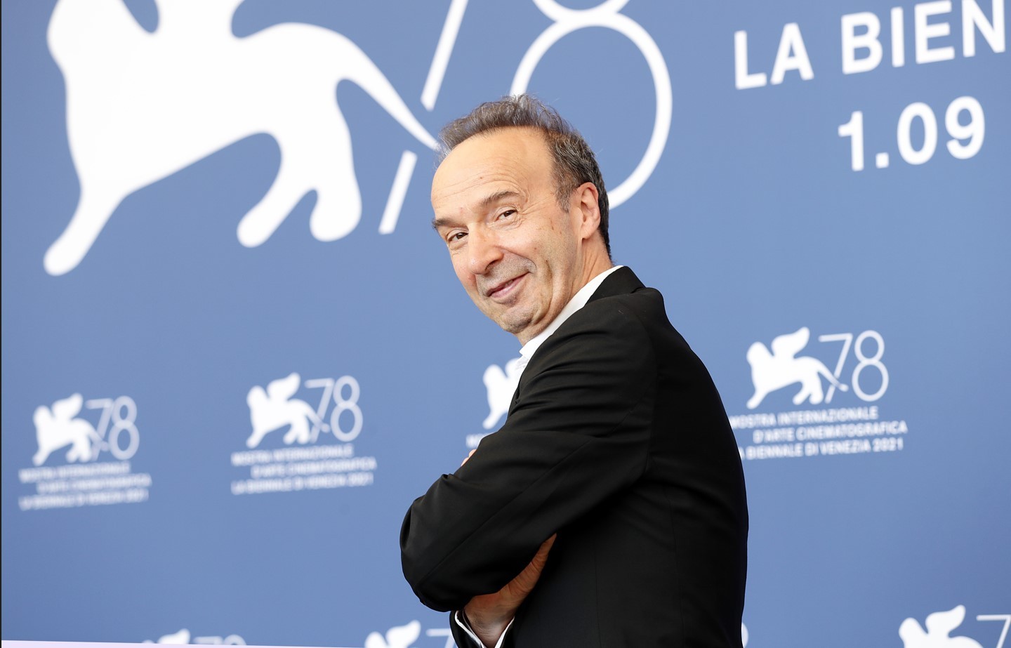 Roberto Benigni sta tornando in tv? Oggi a Roma la registrazione top secret – Retroscena TvBlog