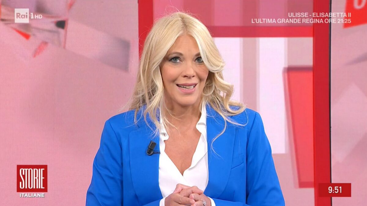 Storie Italiane riparte dalla Regina Elisabetta II (in attesa di ridare il via alla propria mission)