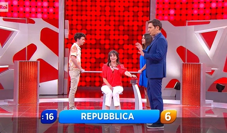 Reazione a catena, la storia dei ‘Tre di fiori’: sconfitti, ma negli annali della tv