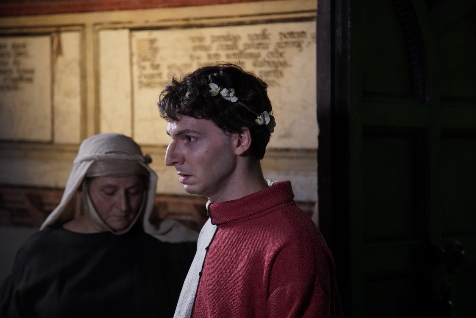 Dante: foto e locandina del film di Pupi Avati al cinema dal 29 settembre