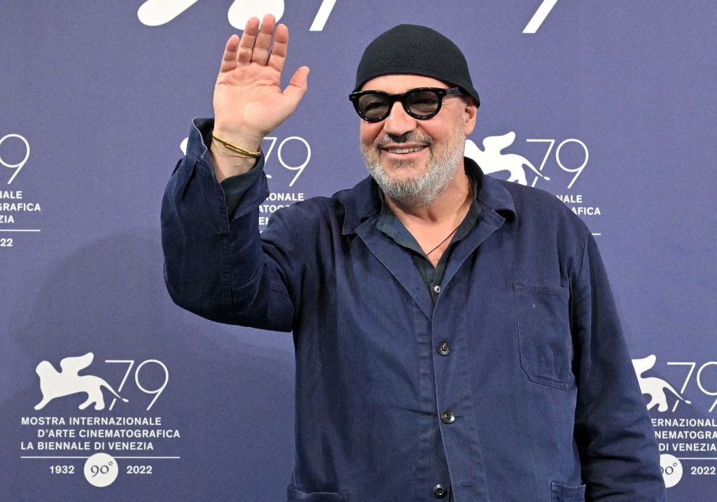 In Viaggio: video intervista e foto del regista Gianfranco Rosi a Venezia 79