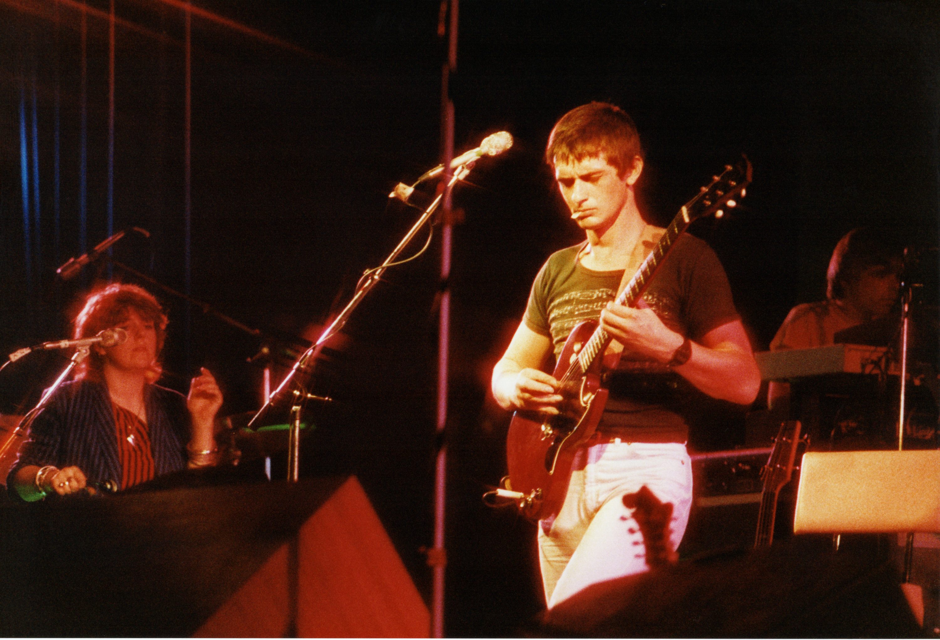 Moonlight shadow, Mike Oldfield e Maggie Reilly: testo, traduzione e significato della canzone