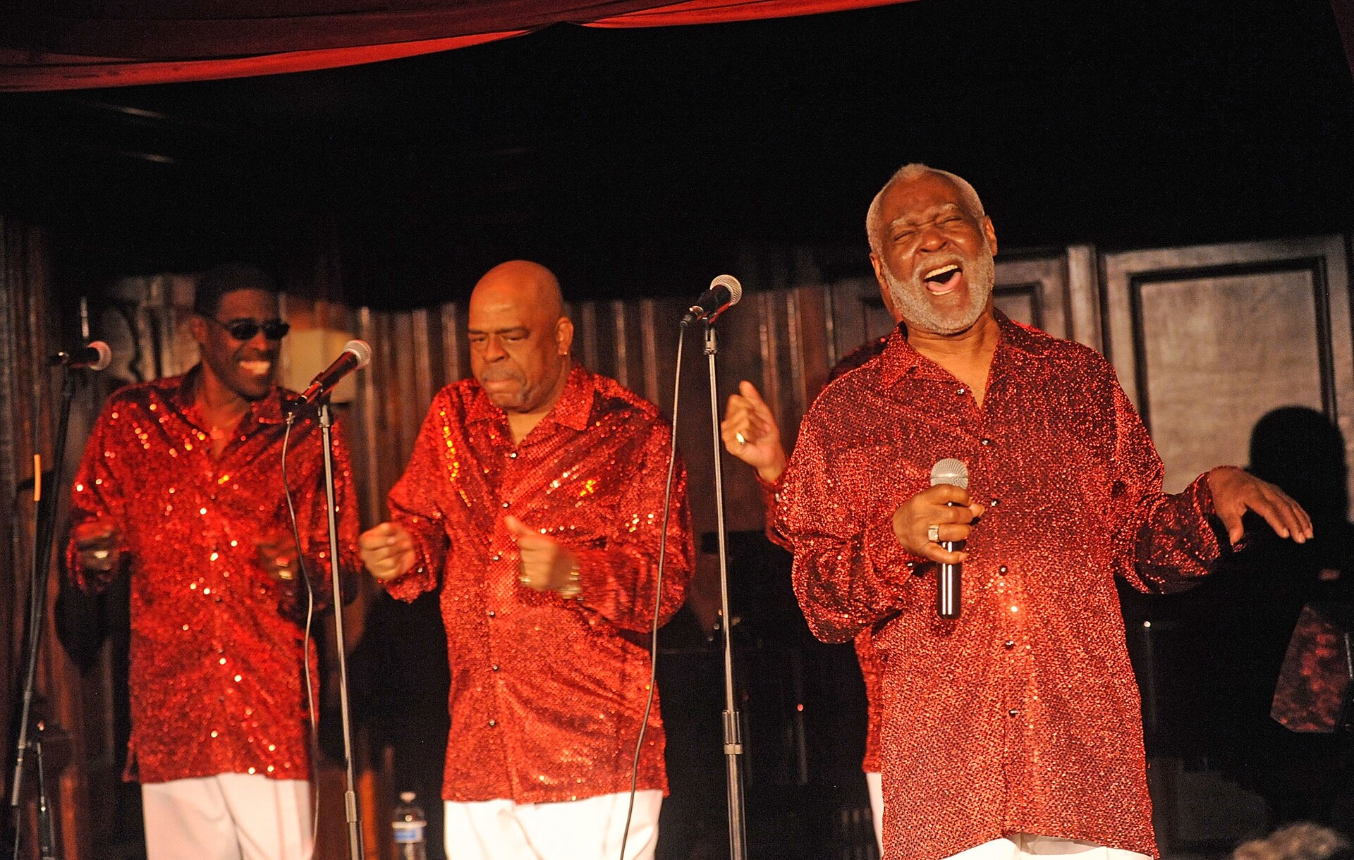 Disco inferno, The Trammps: testo, traduzione e significato della canzone (video)