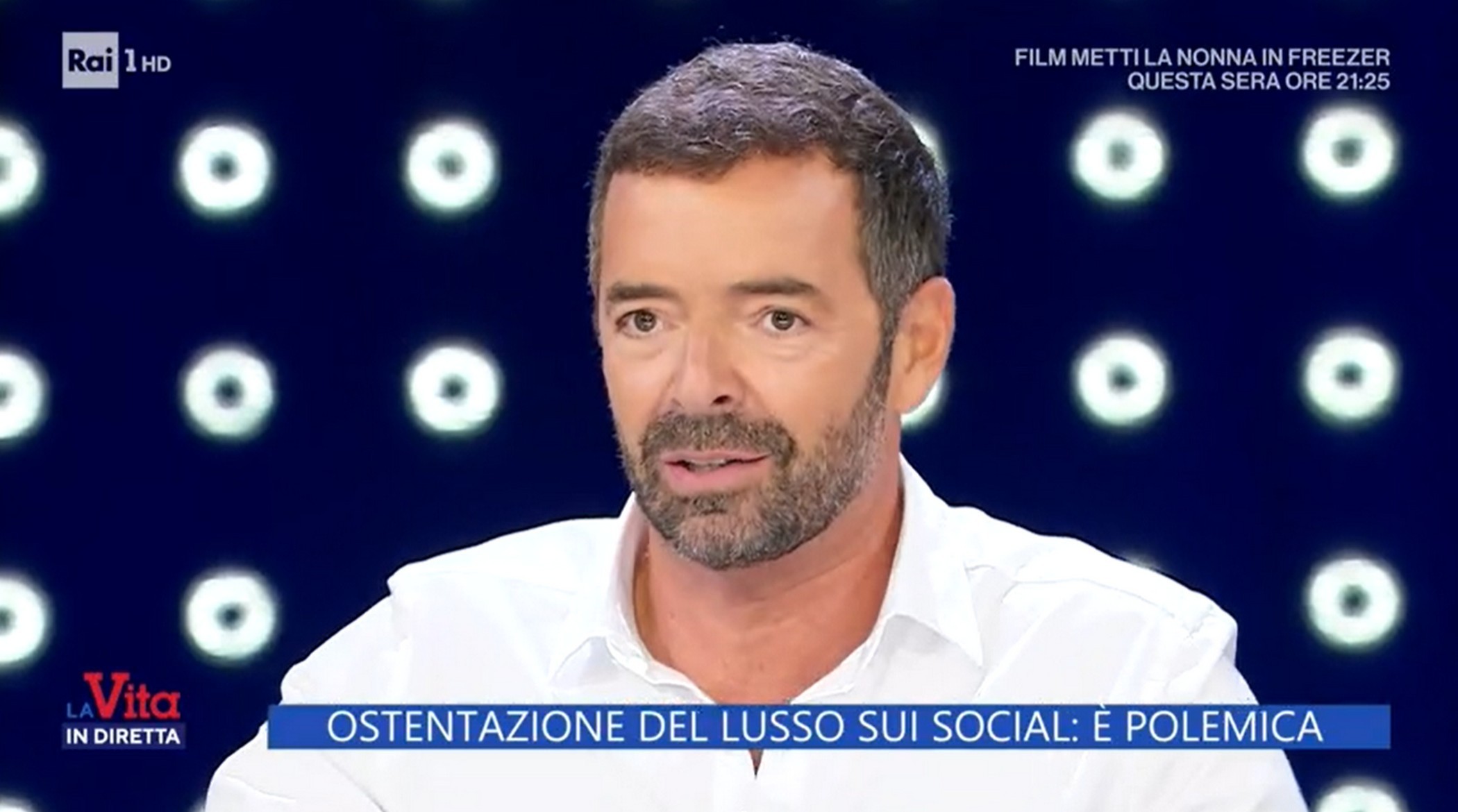 La Vita in Diretta è puro infotainment: dalla cronaca nera al gossip, senza l’effetto Dr. Jekyll e Mr. Hyde