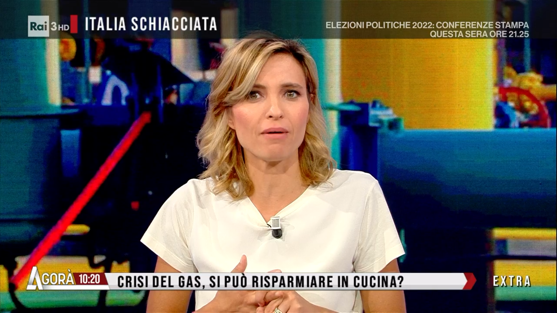 Agorà racconta tempi difficili, ma non conosce i propri